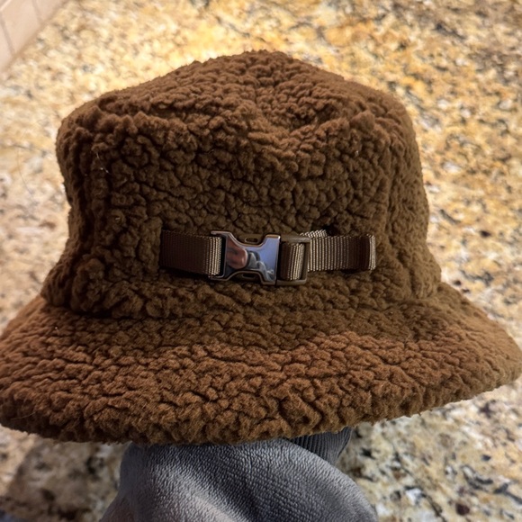 lululemon athletica Chocolate Fleece Hat - Picture 3 of 3